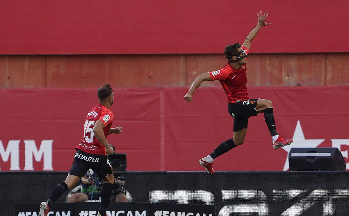 关于巴拉多利德客场获胜，实力提升引发关注的信息