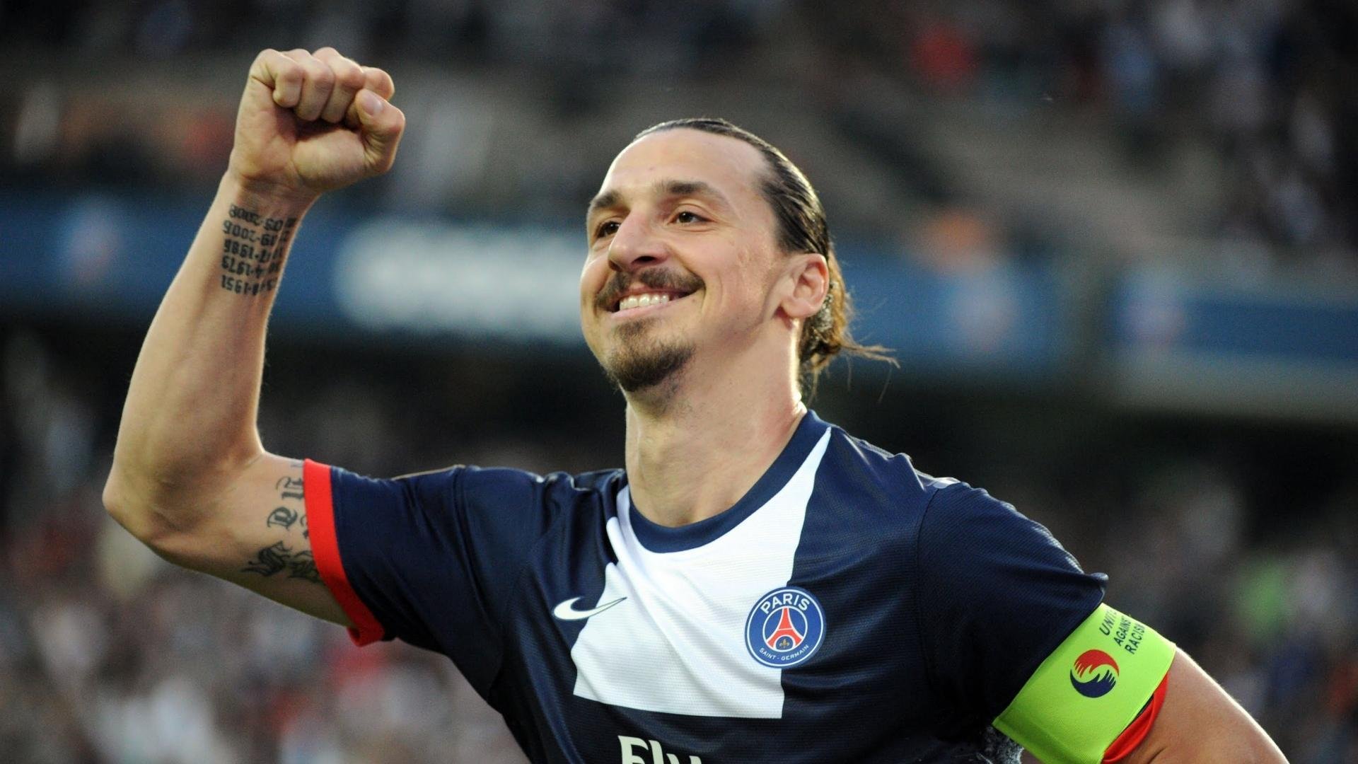 莱万多夫斯基遭遇十二持续失利，公牛教练压力巨大！引发球迷热议